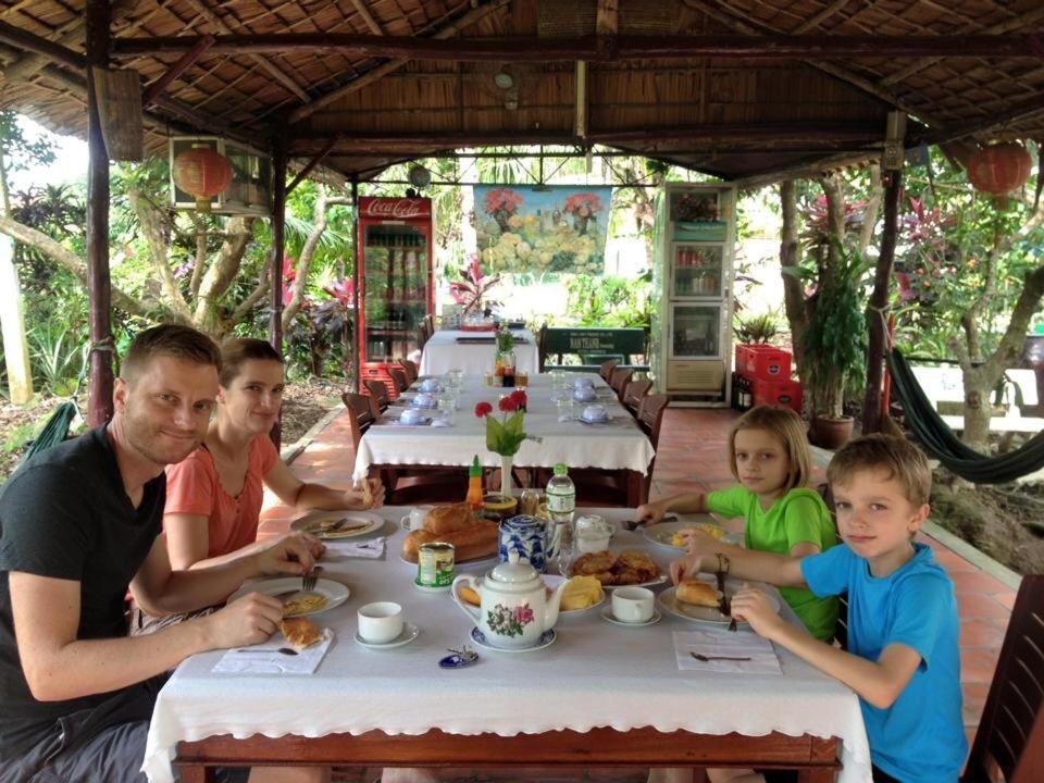 Nam Thanh Homestay Vĩnh Long Extérieur photo